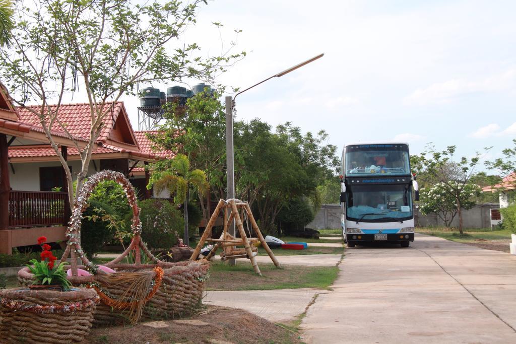 Plaifah Resort Ubon Song Khon Bagian luar foto